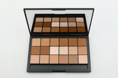 Vincent Kehoe - 18 Part Foundation/Concealer palette - #11
